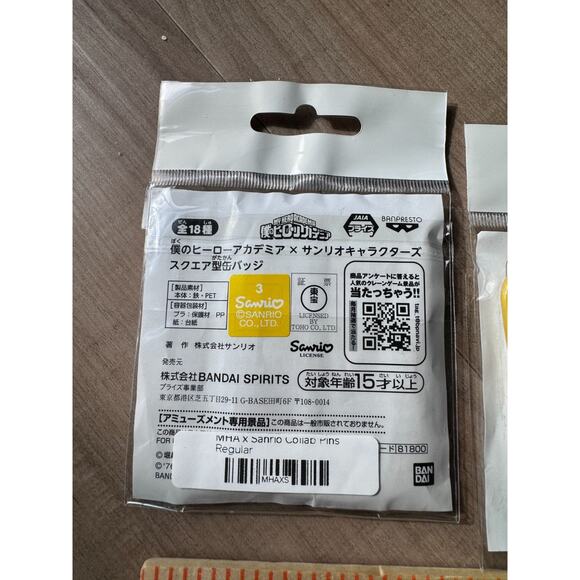 My Hero Academia Sanrio Pin Button Can Badge All Might Hello Kitty Todoroki Sam - Picture 7 of 7